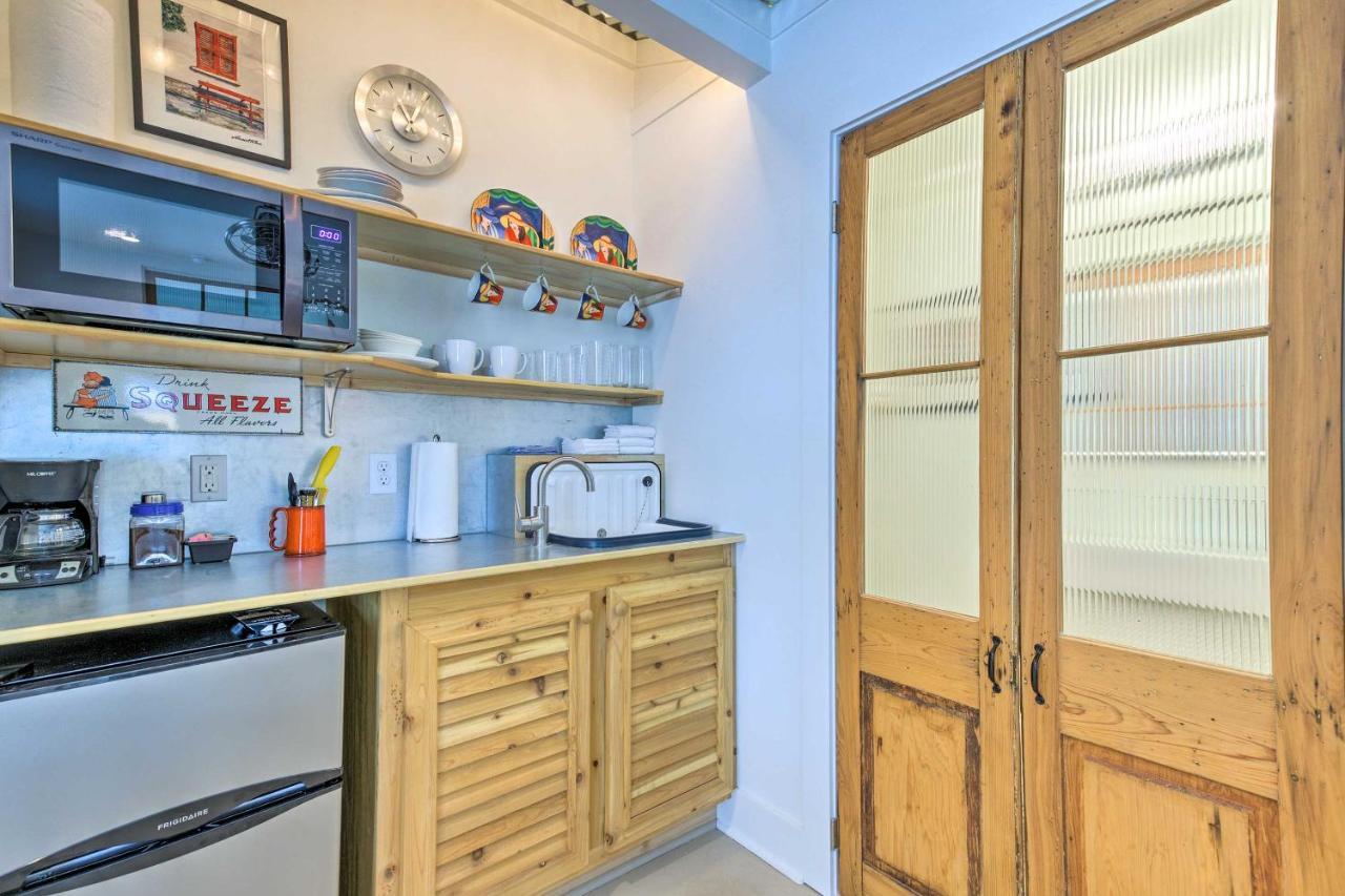 Walk To Beach From Chic Old Town Apartment With Yard Bay St. Louis Eksteriør bilde